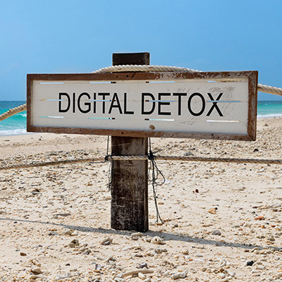 Why You Might Want to Encourage a Digital Detox for Your Team